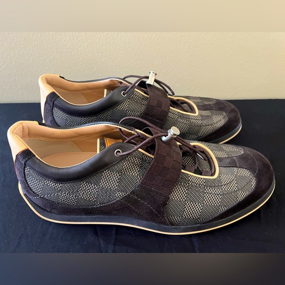 LOUIS VUITTON - Suede Sneaker - MENS SIZE 9 - Picture 4 of 11